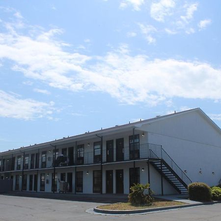 Econo Lodge Crystal Coast Morehead City Exterior photo