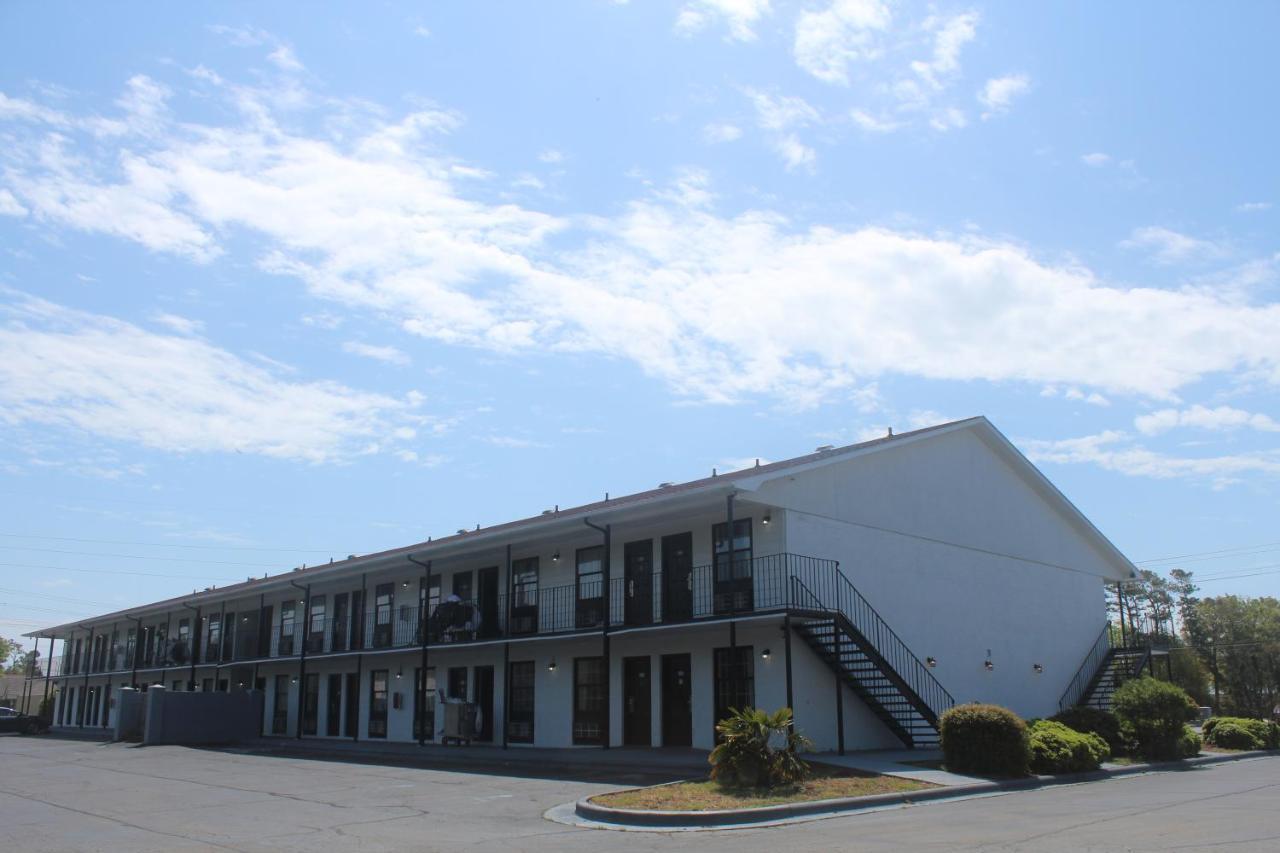 Econo Lodge Crystal Coast Morehead City Exterior photo