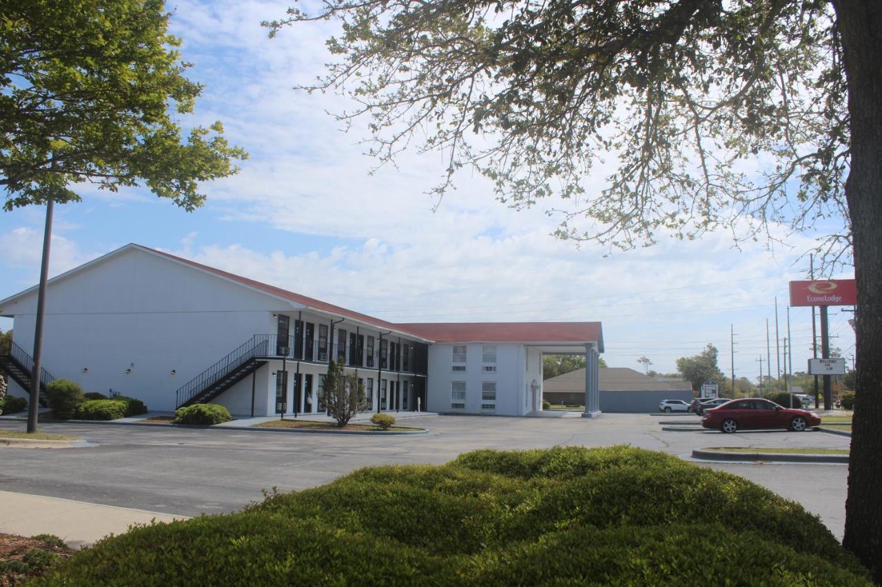 Econo Lodge Crystal Coast Morehead City Exterior photo
