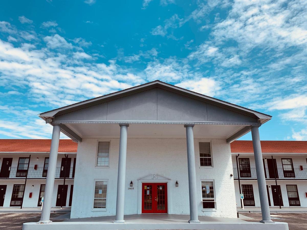 Econo Lodge Crystal Coast Morehead City Exterior photo